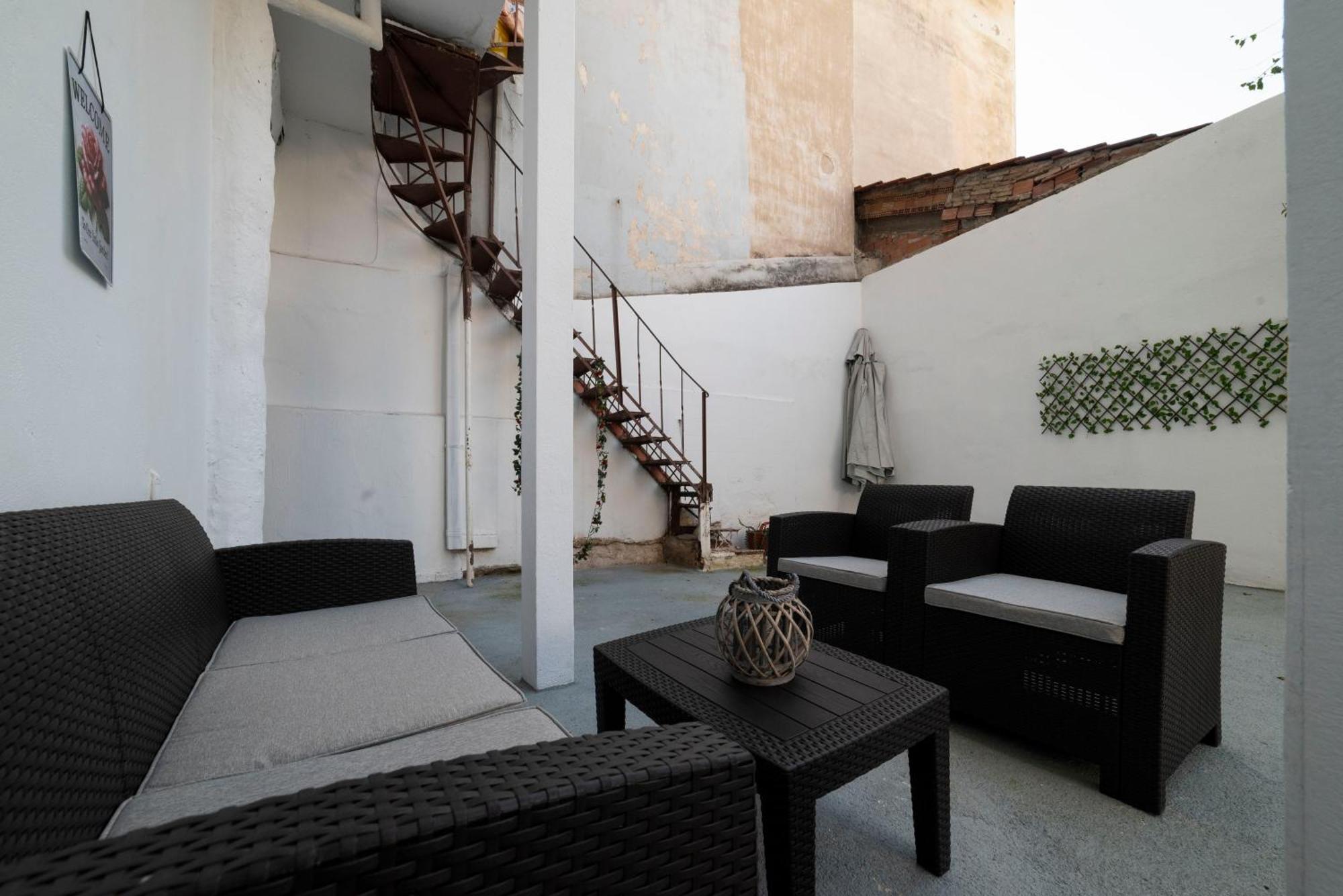 Thissio Getaway 2Ba Next To Athens Ancient Market Zewnętrze zdjęcie